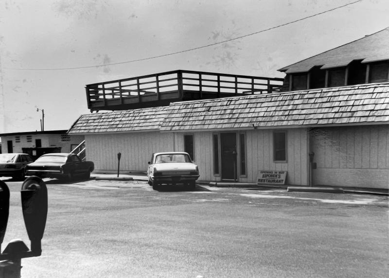 Krasnoff’s pride and joy was Kupchick’s on Lewes Beach, which he owned for 17 years. The white-tablecloth restaurant was named after his grandmother. PHOTOS COURTESY OF DAVID KRASNOFF